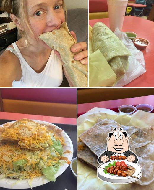 Rolando's Taco Shop