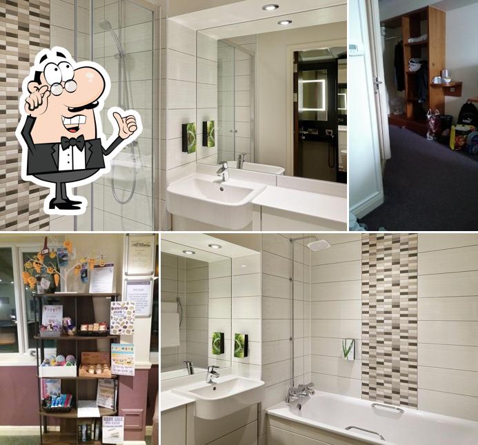 Premier Inn Swindon North