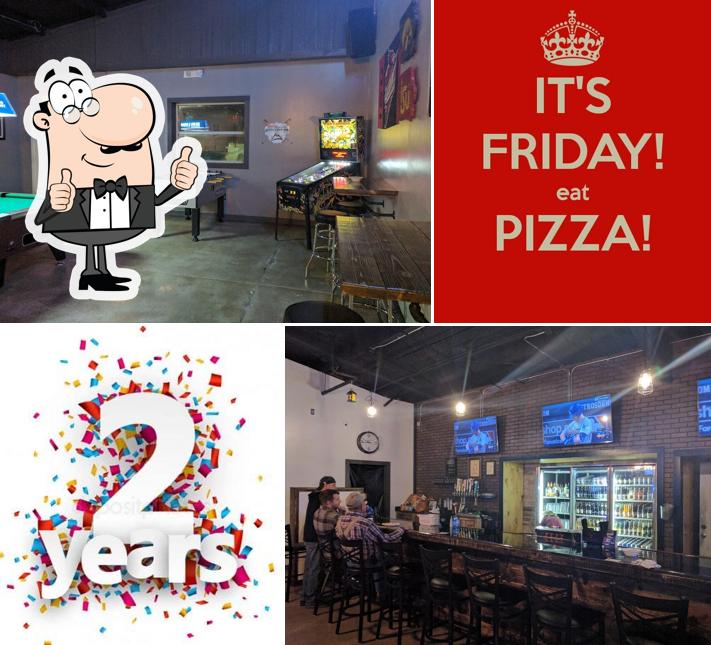 R Place Pub and Pizza