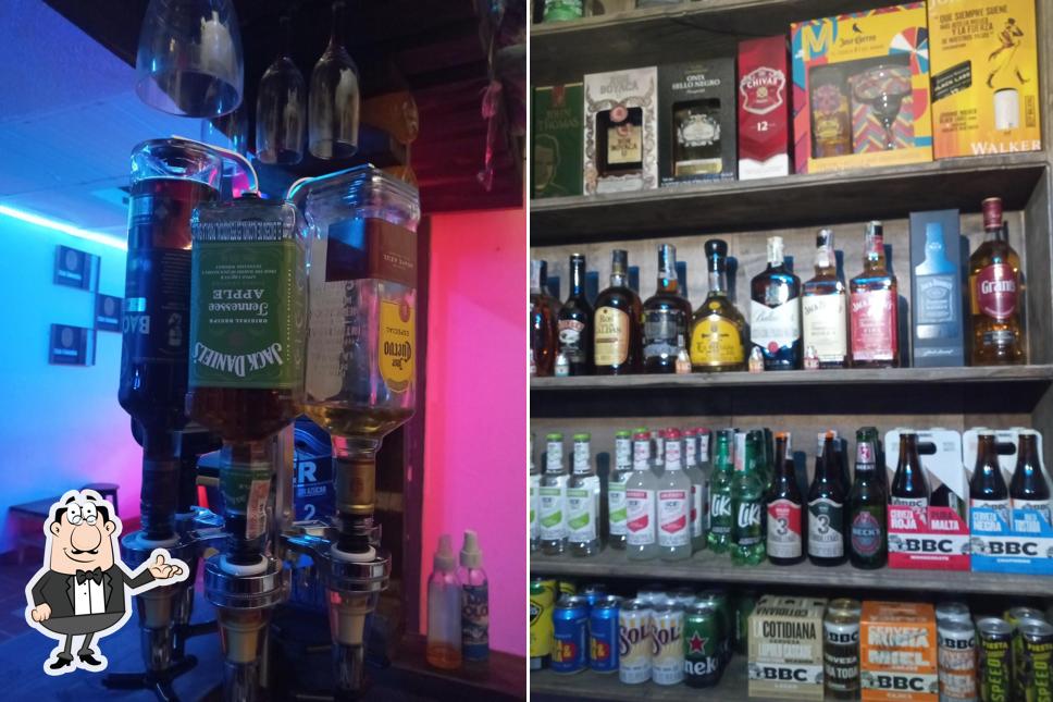 ACOSTA'S BAR
