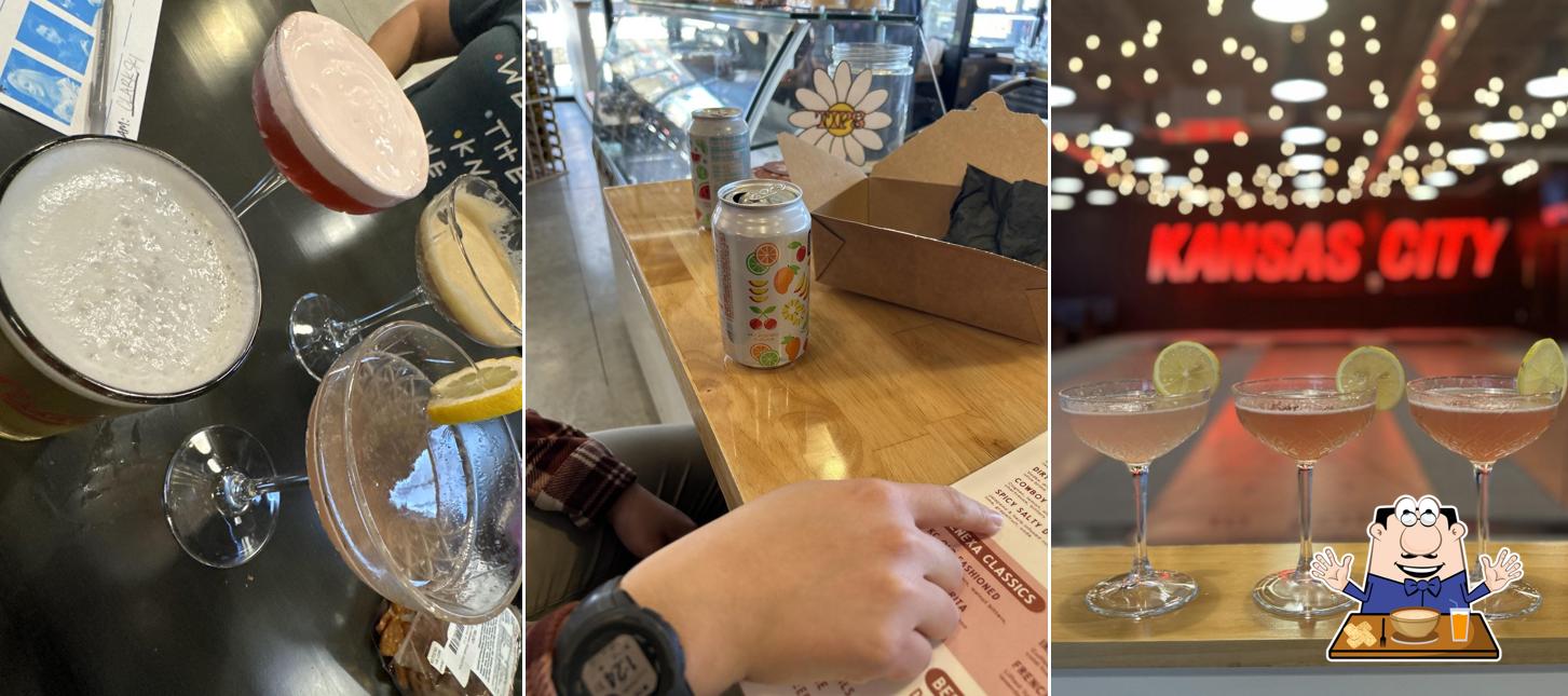 Ludo's West - Shuffleboard Bar