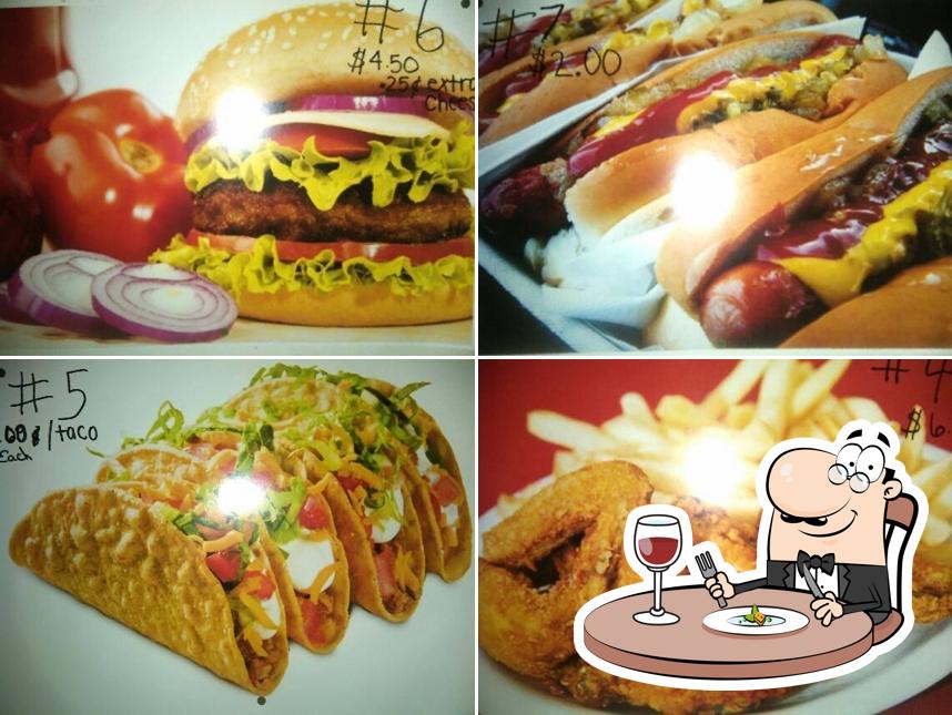 Flo's Hideaway & Kitchen