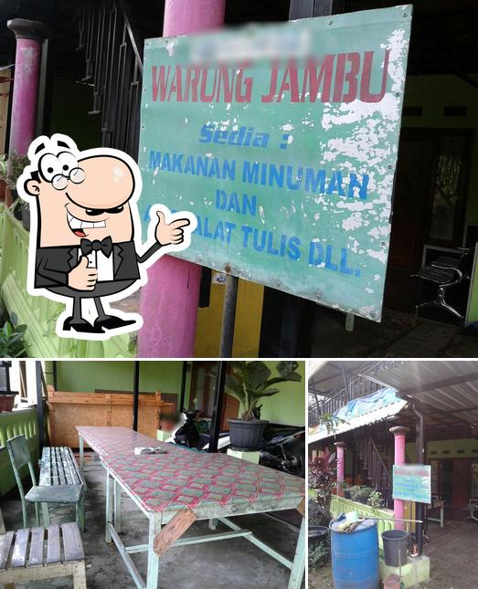 Warung Jambu