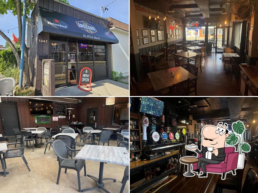 East End Social Bar & Grill