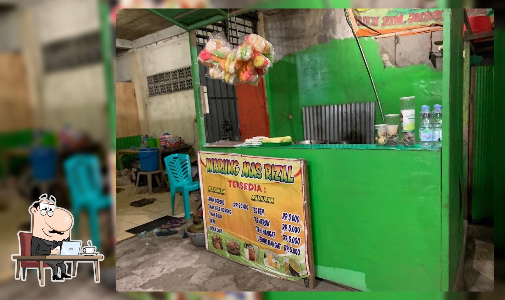 Warung Sari Laut Mas Rizal