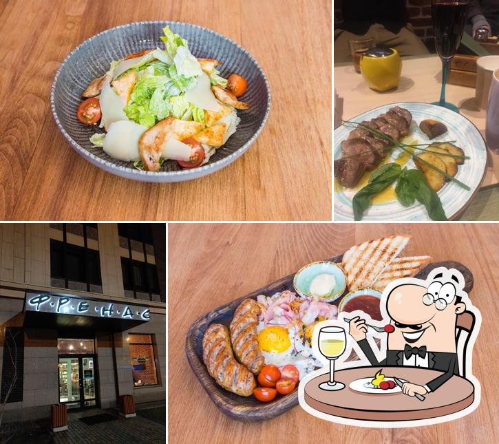 Блюда в "Френдсе Coffee and Kitchen"