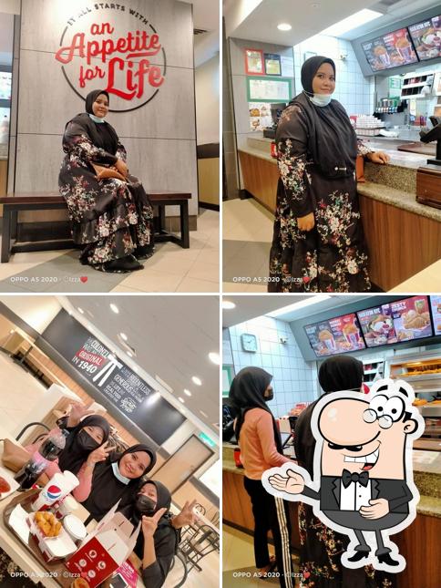 Kfc Parit Raja