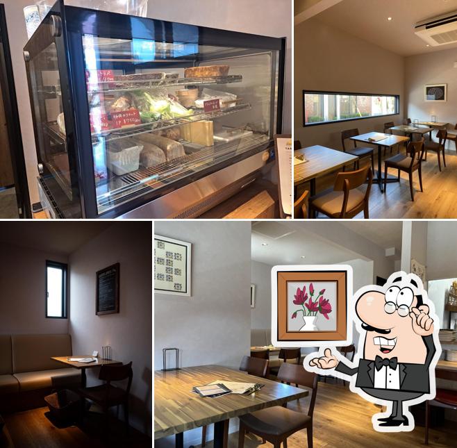 YOUNOBI Cafe and Bistro