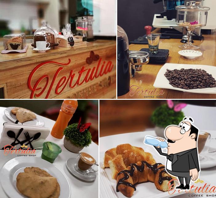 Tertulia Coffee Shop