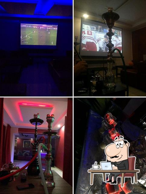 Dubai Lounge