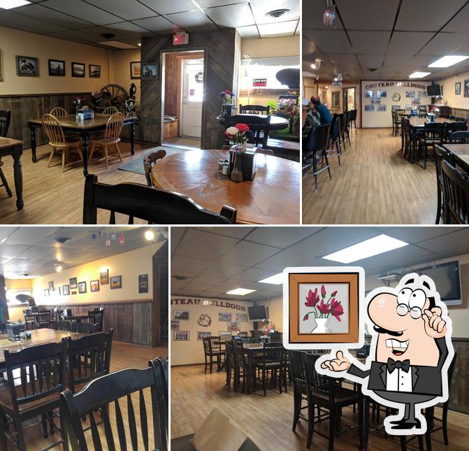 John Henry's Restaurant