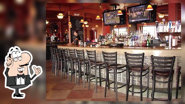 Chewy's Bar & Grub