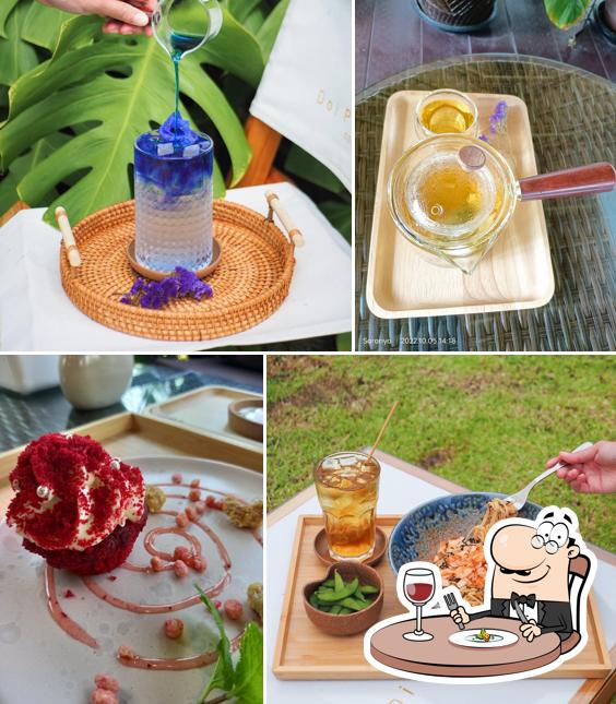 ดอยปลายรุ้ง คาเฟ่ อัมพวา (Doi Plai Roong Cafe)