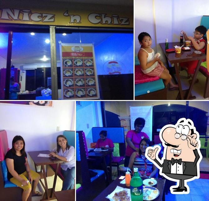 Nicz 'n Chiz lounge