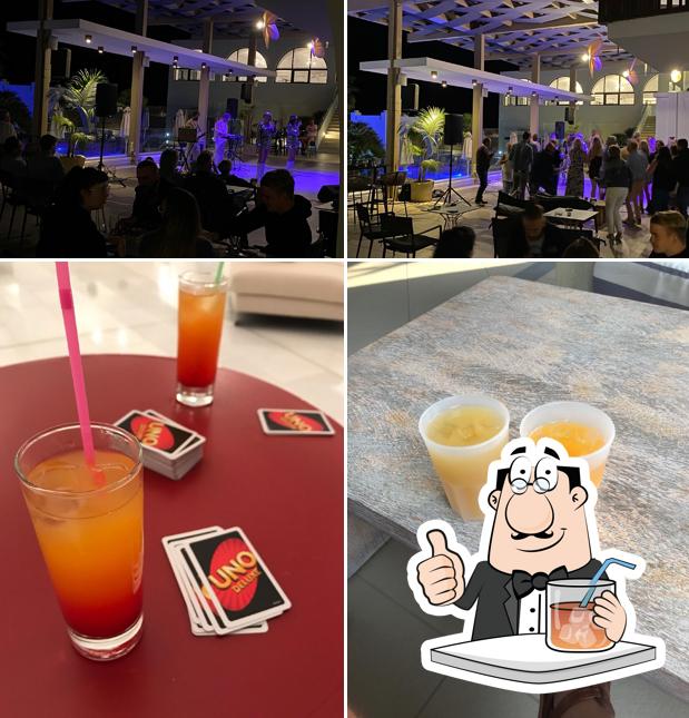 Oceanis Main Bar