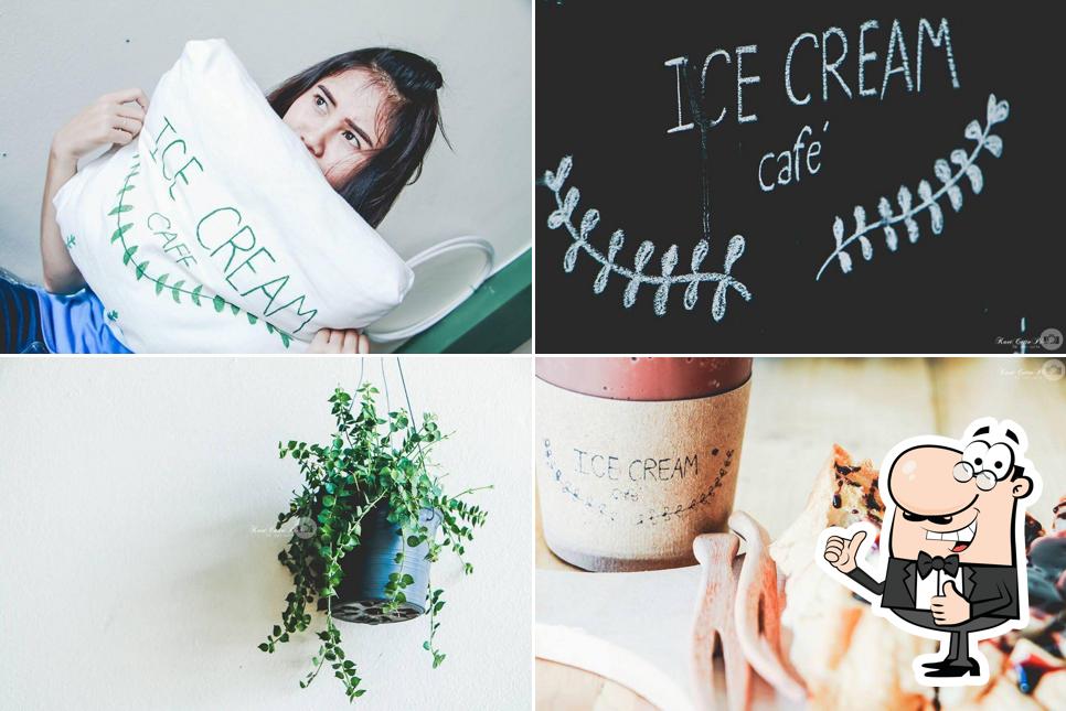 ICE CREAM Café