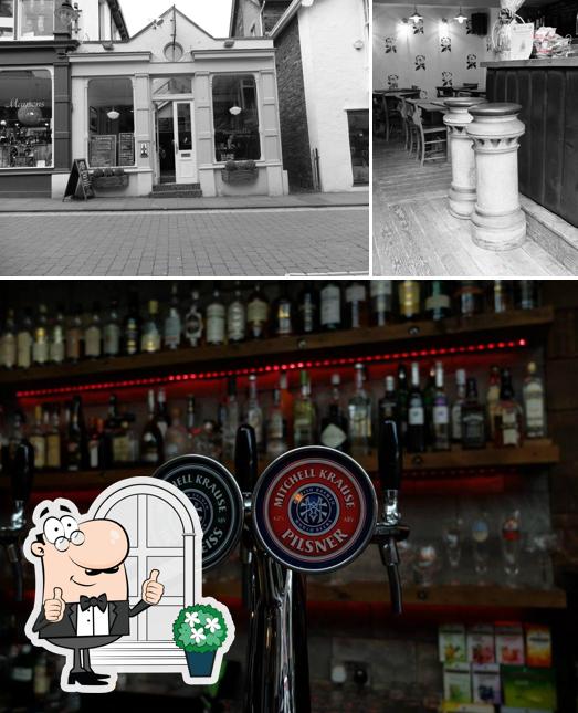 The Pocket Cafe Bar