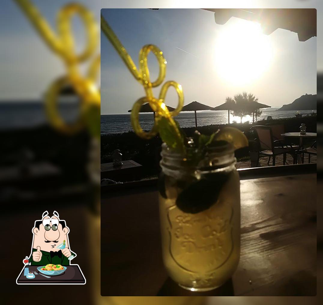 Marinaki Pool Bar