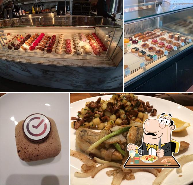 Блюда в "Кофемании Белае Площаде"