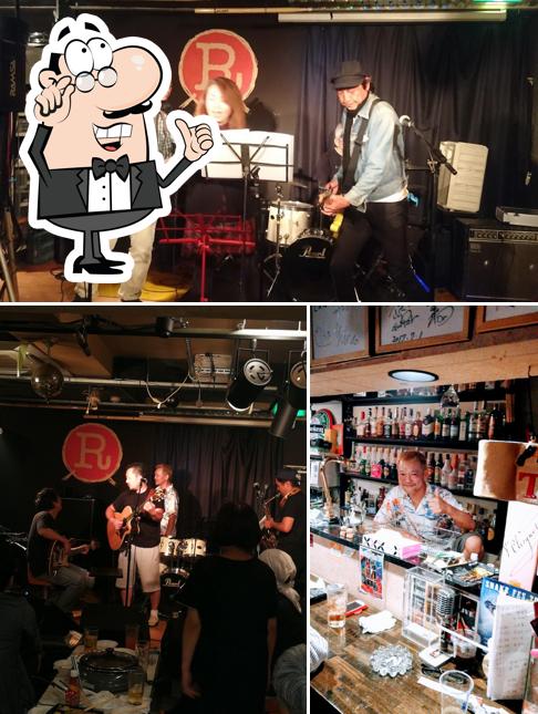 Live & Bar R