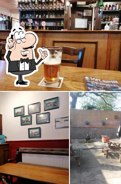 Globe Inn