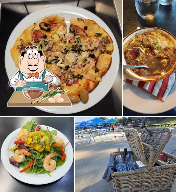 The District Bistro, Martini Bar & Wine Shop