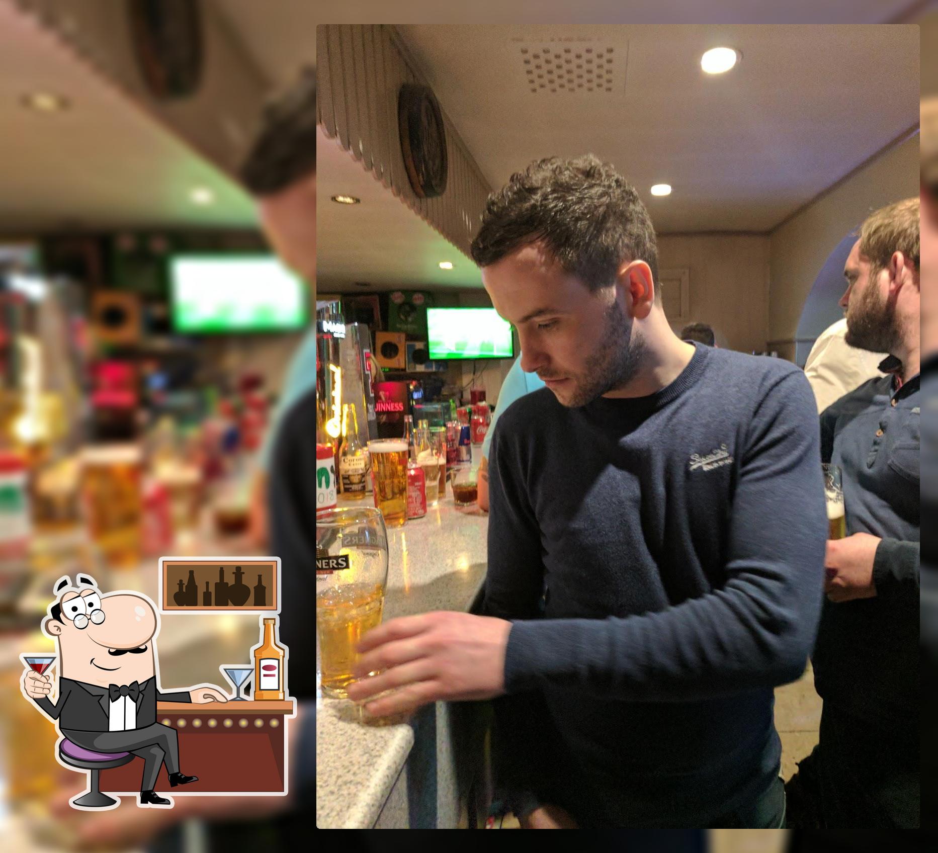Wee Pats Bar