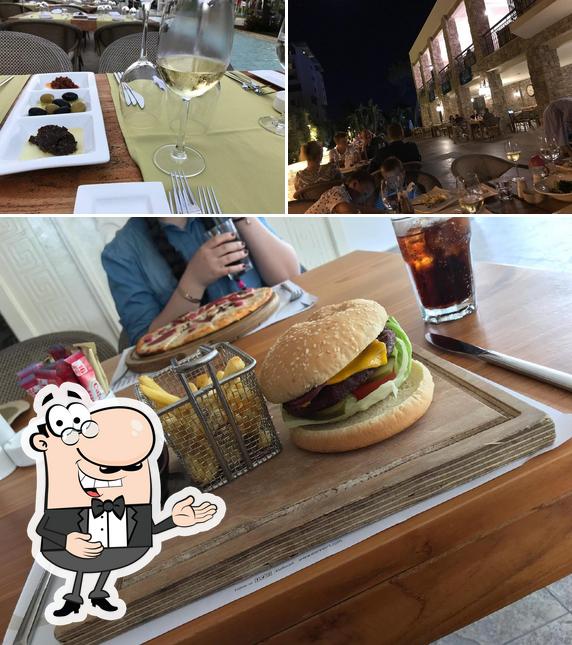 Perla Bistro