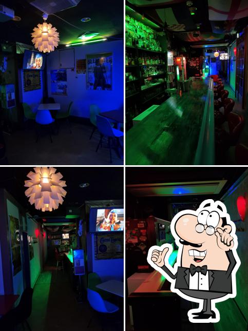 Roxy Pub