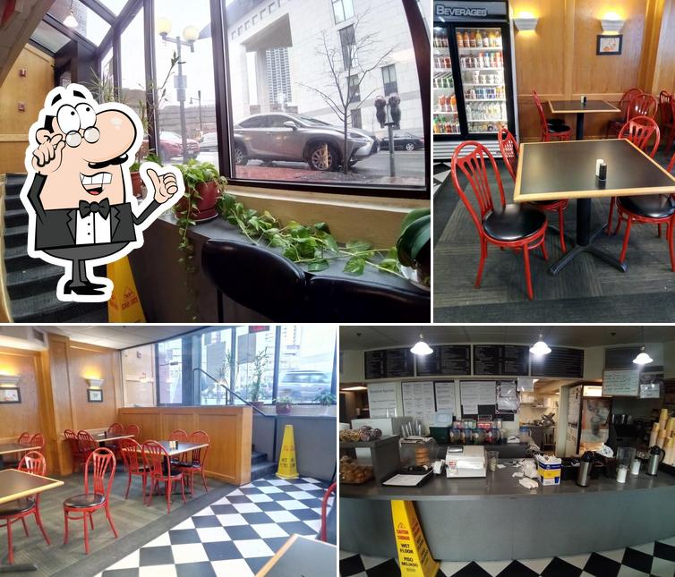 The Cafe on New Chardon