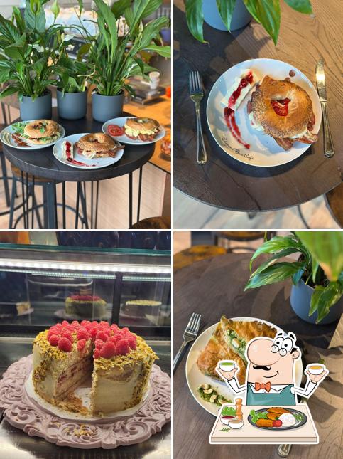 Chipped bean café