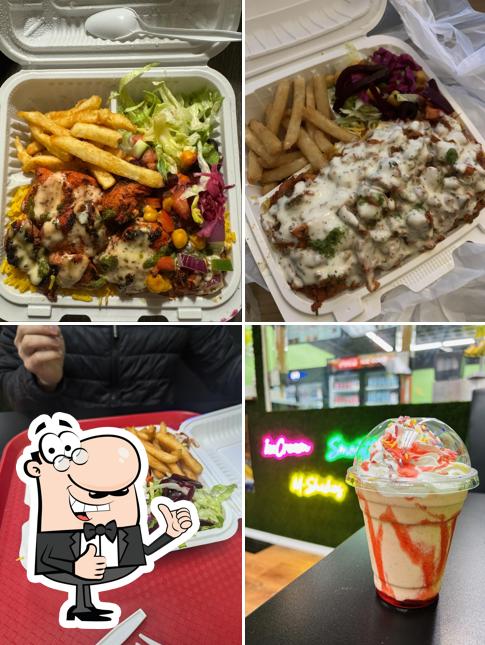 Fresh bites & Smoothies(Halal)