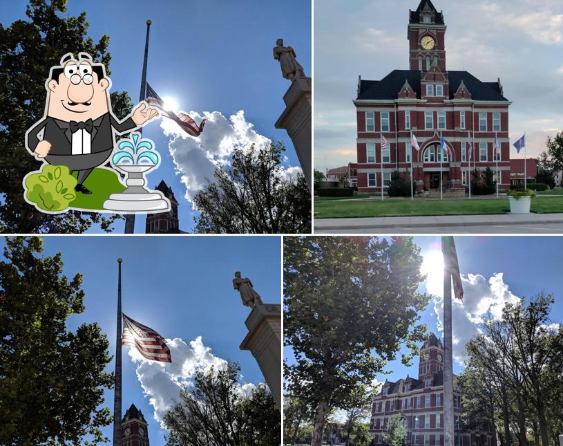 County Seat Bar and Grill