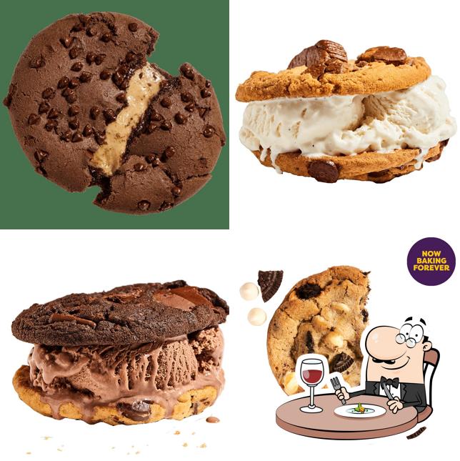 Insomnia Cookies