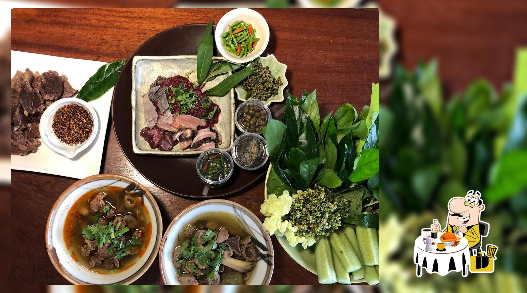 ร้านลาบอุ้ยรอด