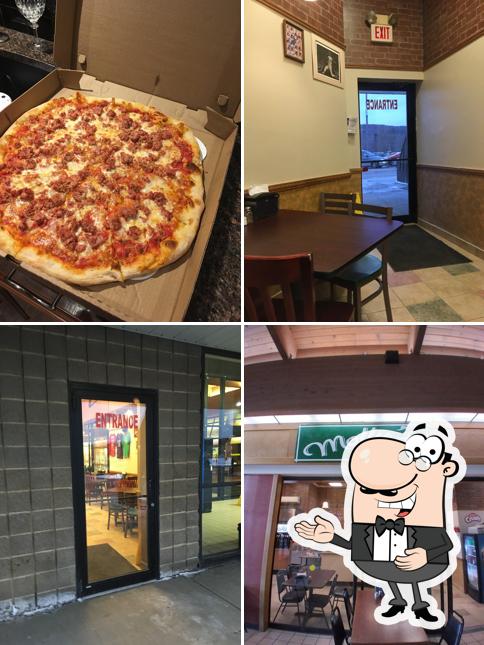 Molly’s Pizza