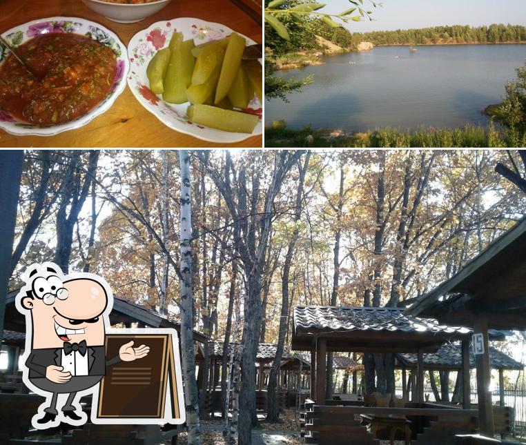 Снимок, на котором видны внешнее оформление и еда в Странник