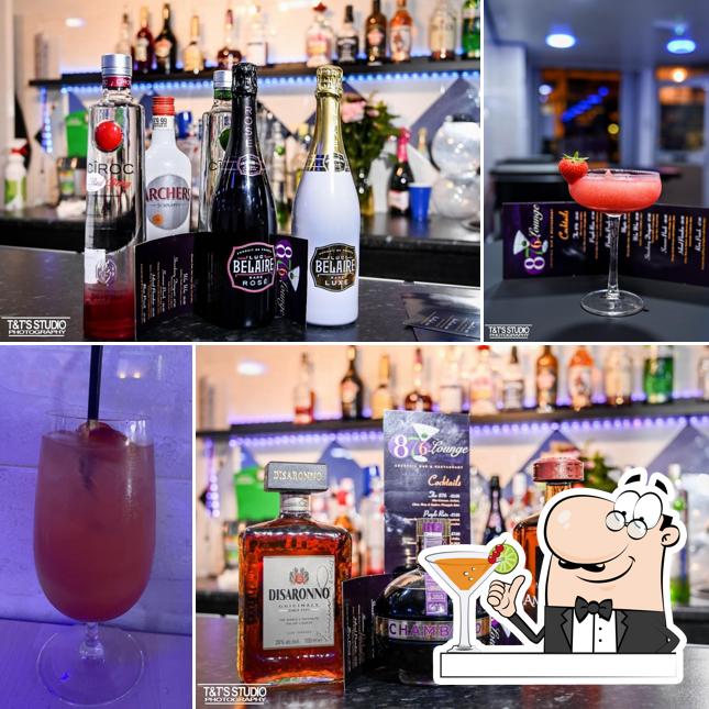 876 Lounge