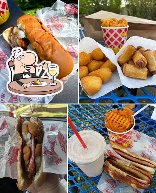 Walter's Hot Dogs - Mamaroneck
