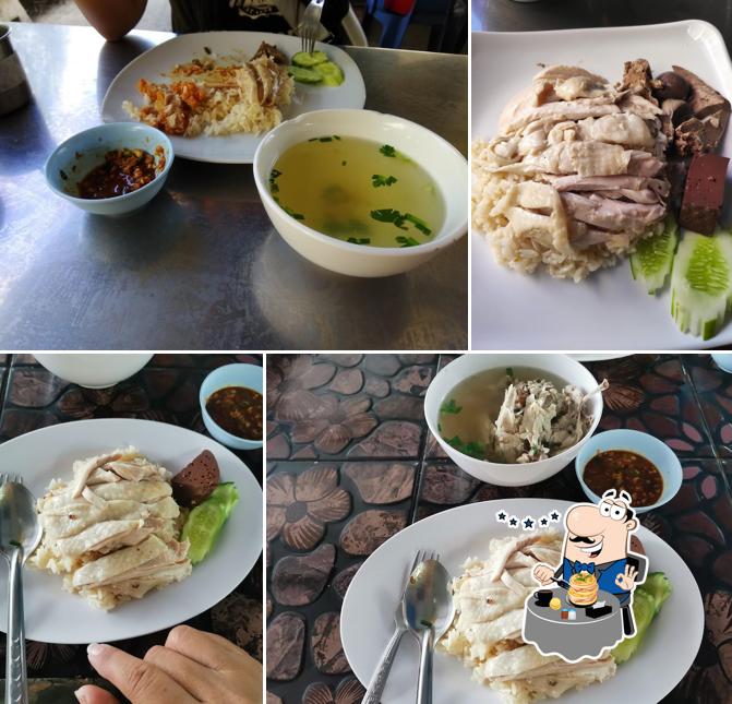 ข้าวมันไก่ตอน เจ๊เตือนใจ