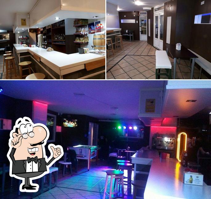 BAR VELEZ