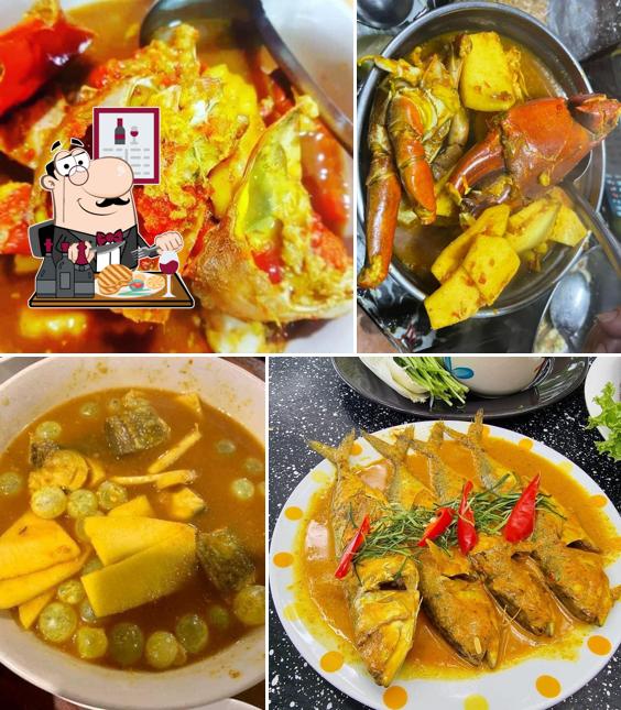 ร้านอาหารพนังตักซีฟู๊ด คาเฟ่&บาร์ Chumporn