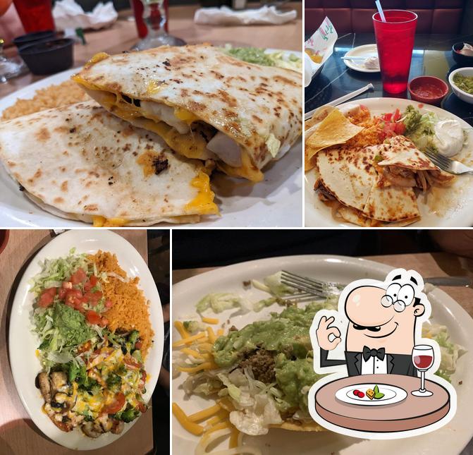 Los Aztecas Restaurant