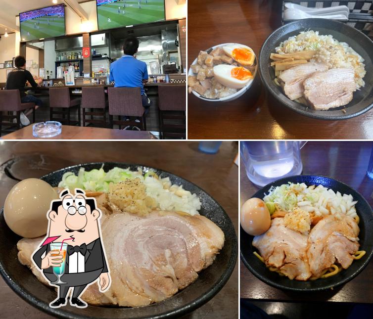 SPORTS DINING REGISTA