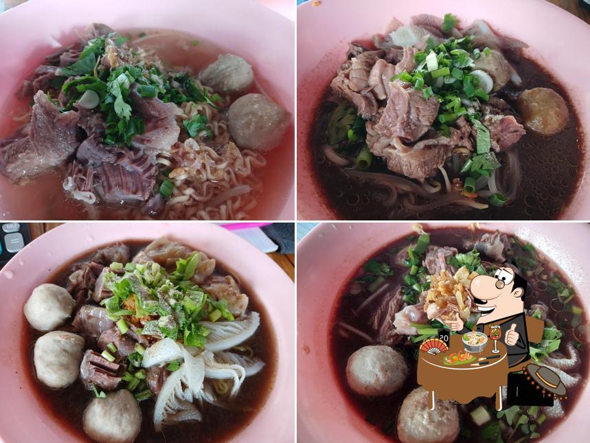 ร้านแก้มใส ก๋วยเตี๋ยวลูกชิ้นน้ำใส