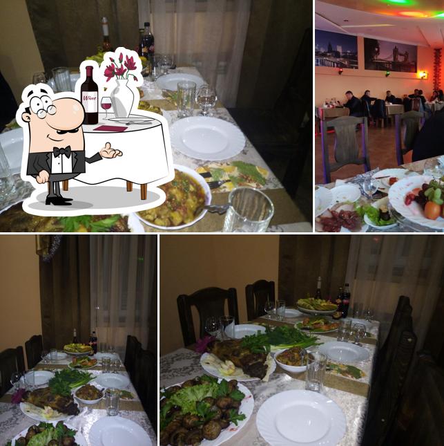 Взгляните на фото кафе "Виктория"