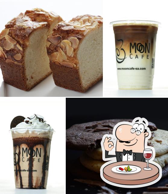 MOON CAFE