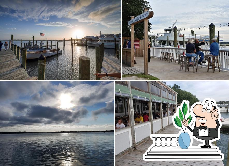 Dockside Seafood & Fishing Center