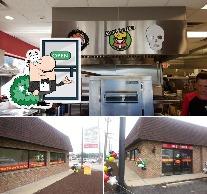 Fox's Pizza Den