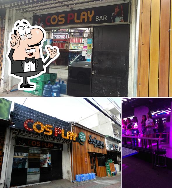 Cosplay Bar